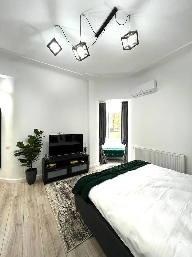Apartment Green Spot - Premium Studio - Sanador Victoriei Bucharest